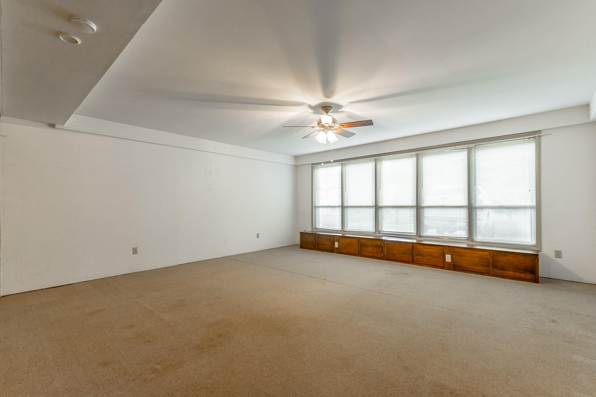 445 Mohawk Drive