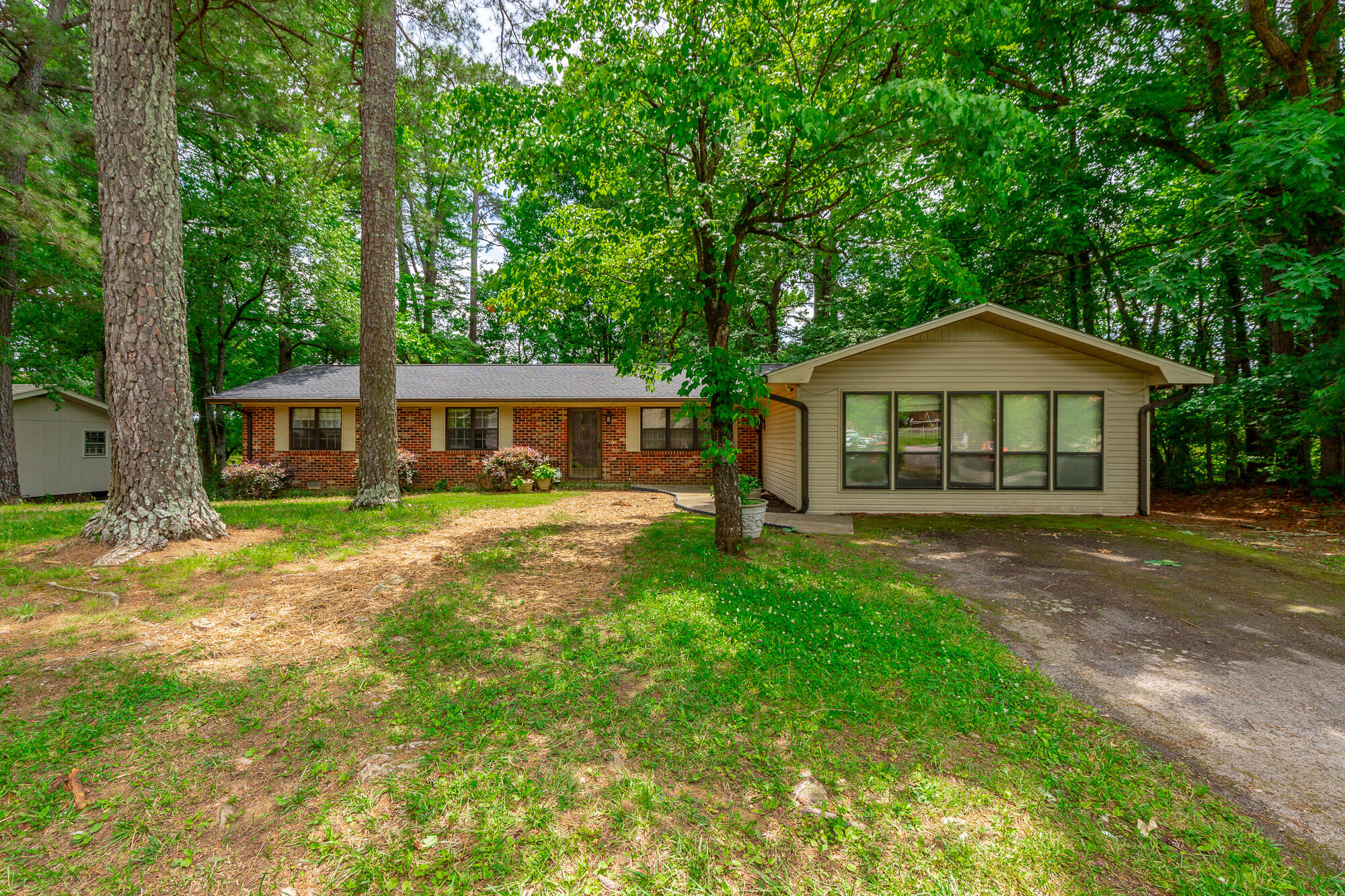 445 Mohawk Drive