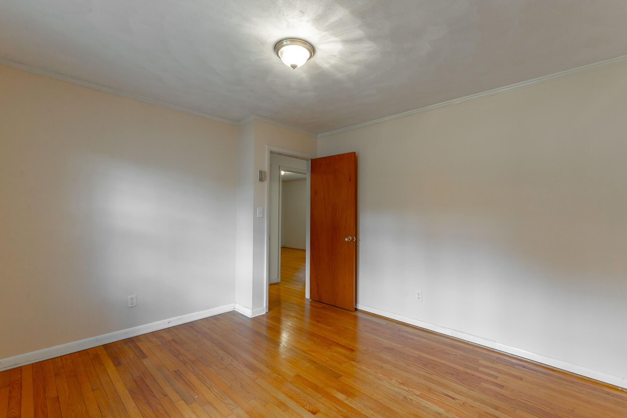 445 Mohawk Drive