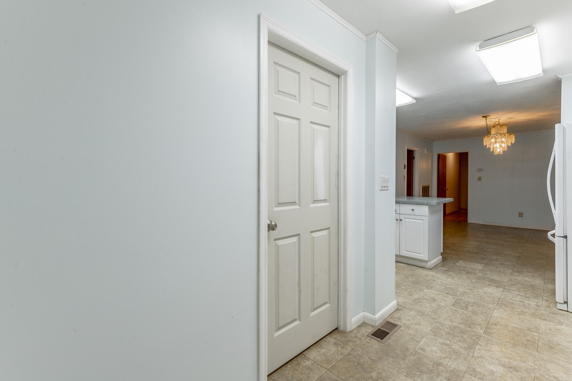 445 Mohawk Drive