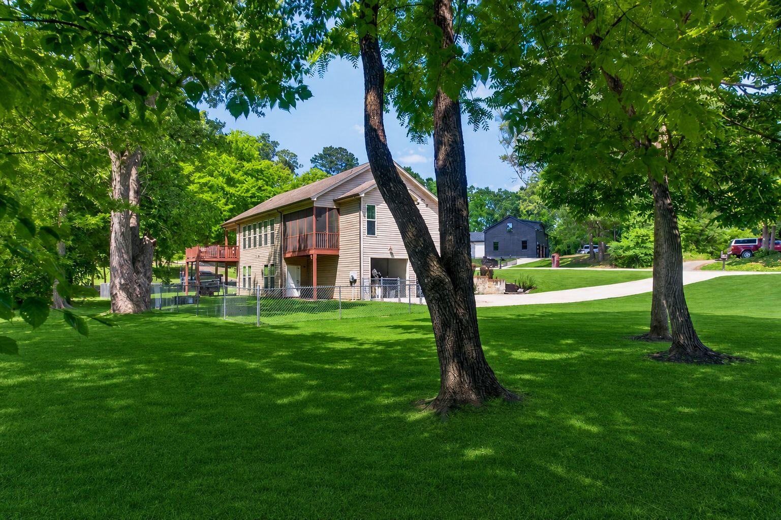 2356 Gale Lane