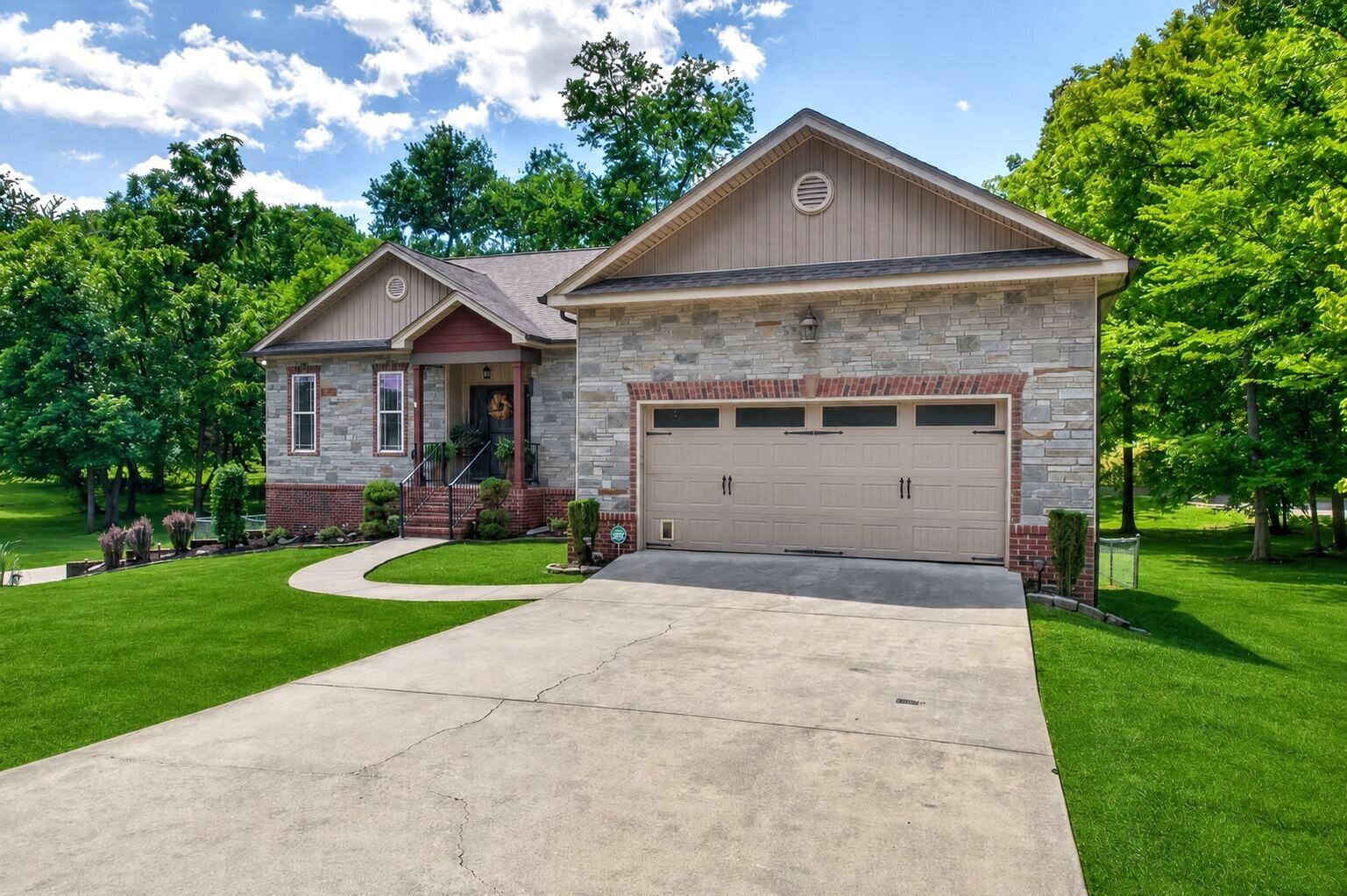 2356 Gale Lane