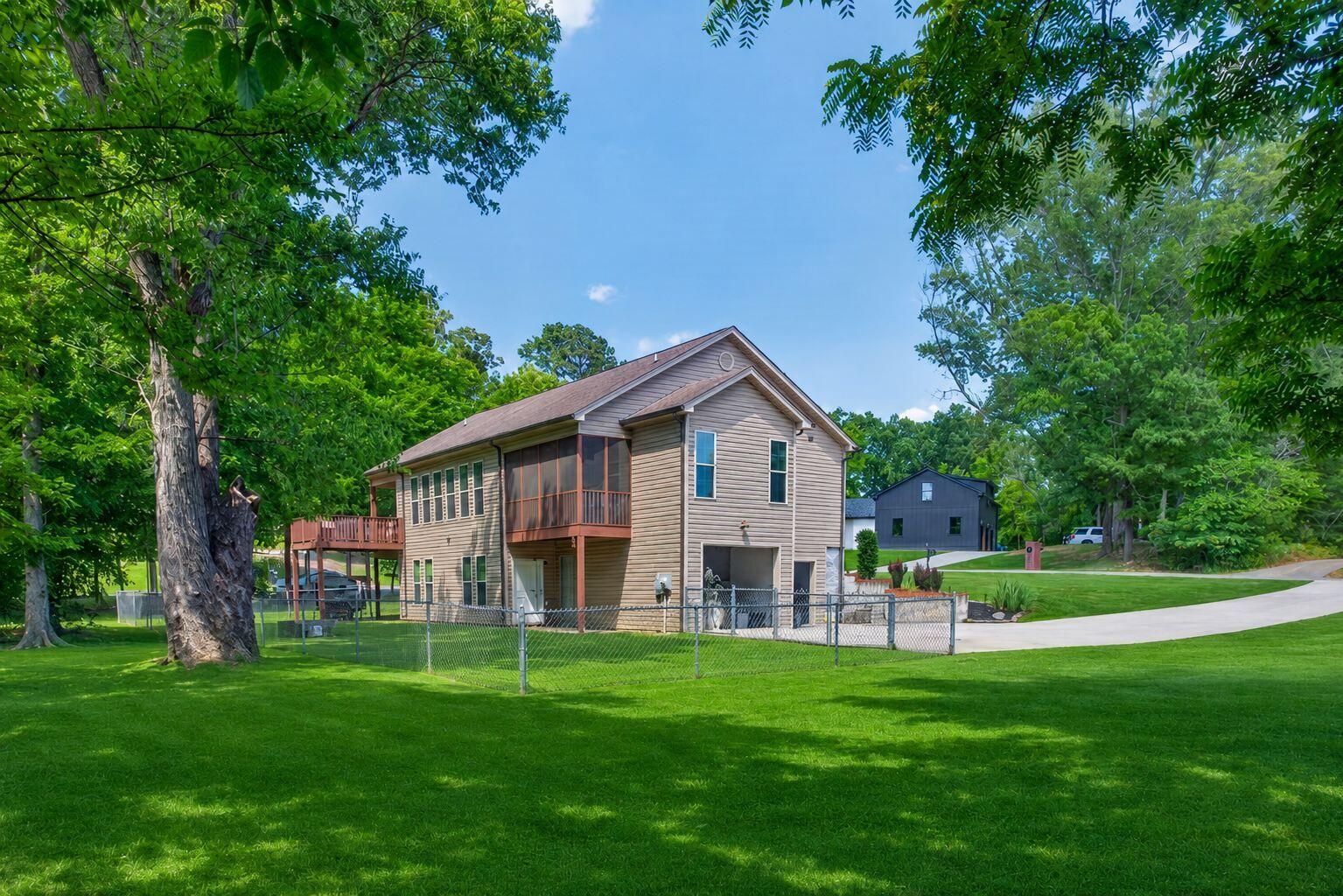 2356 Gale Lane