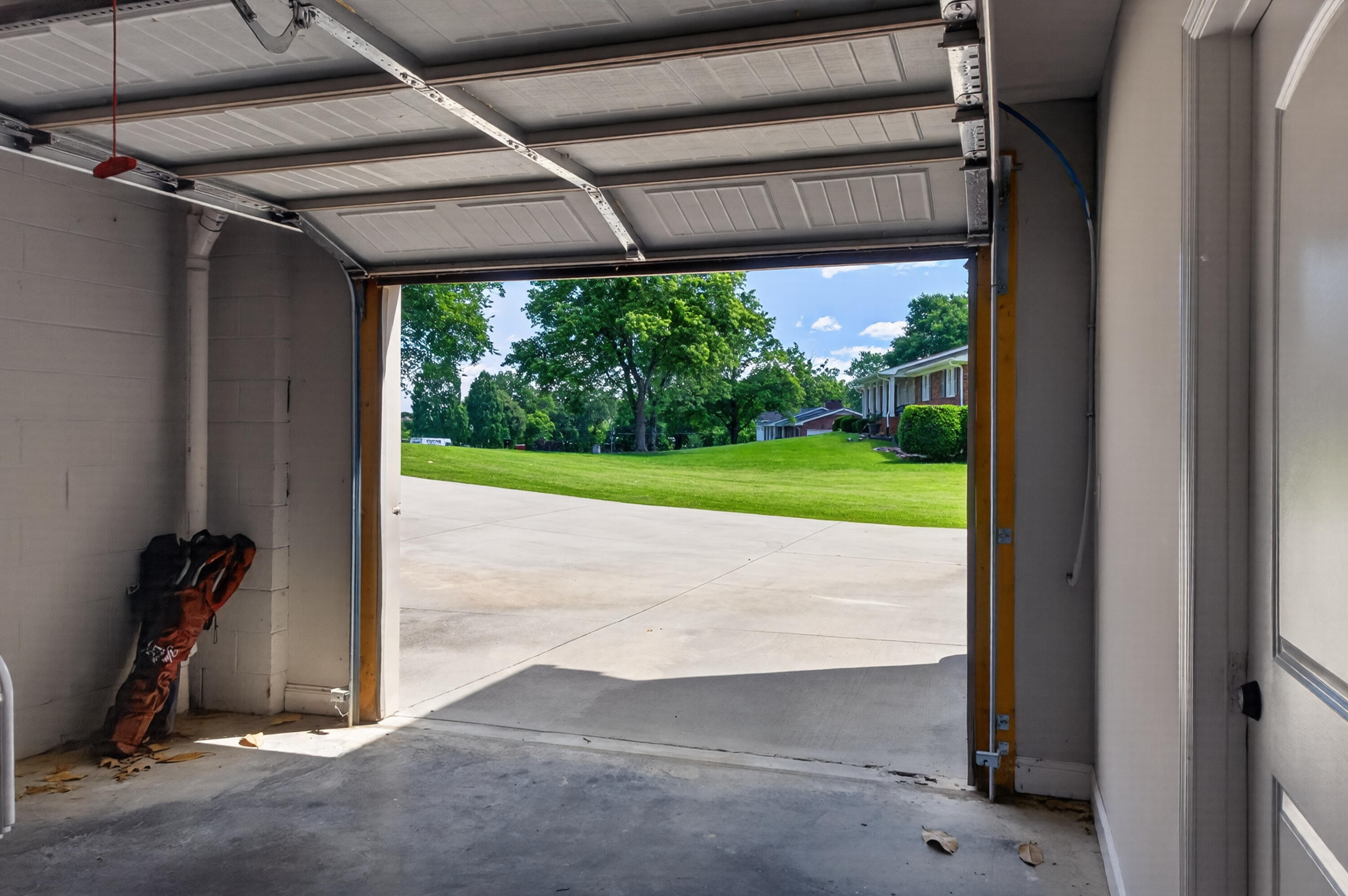 2356 Gale Lane