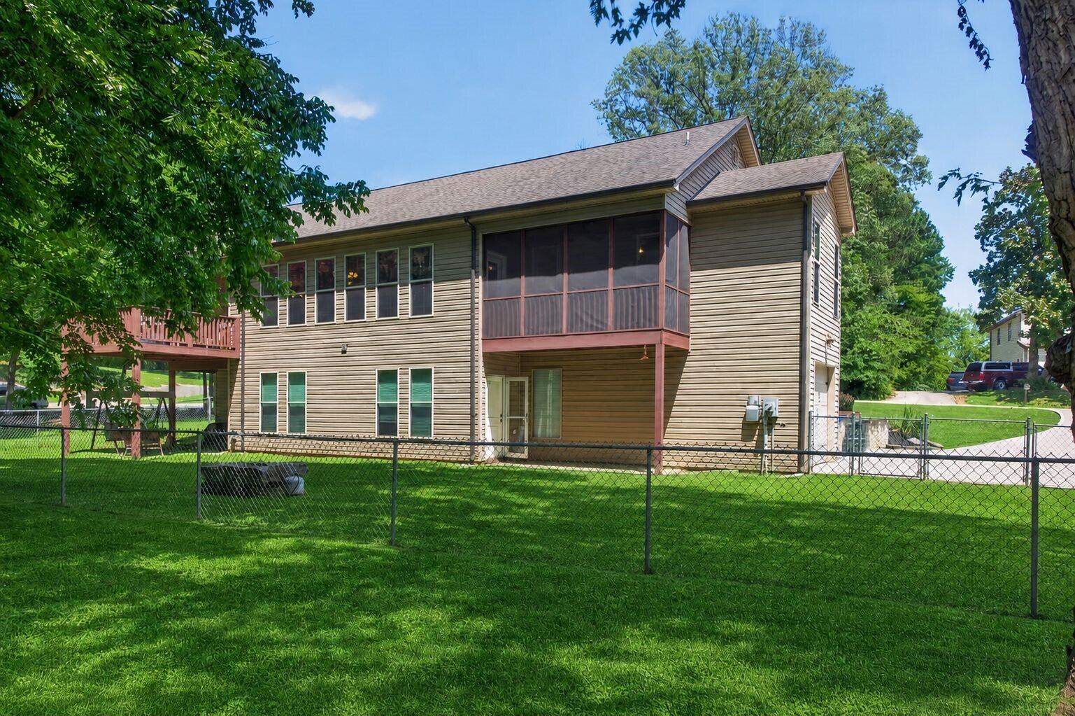 2356 Gale Lane