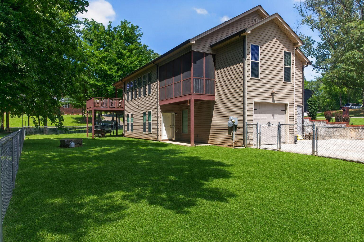 2356 Gale Lane