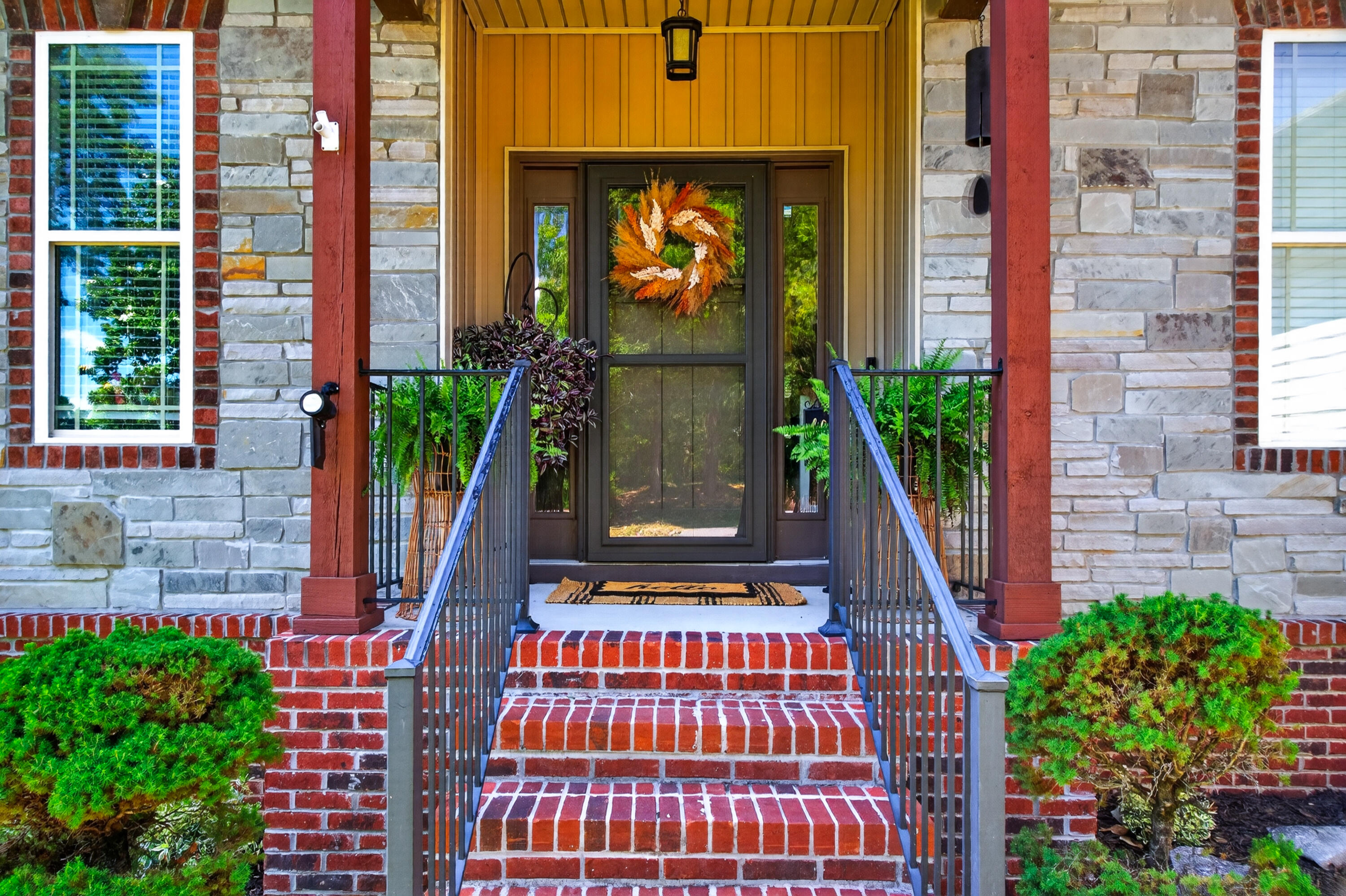 2356 Gale Lane