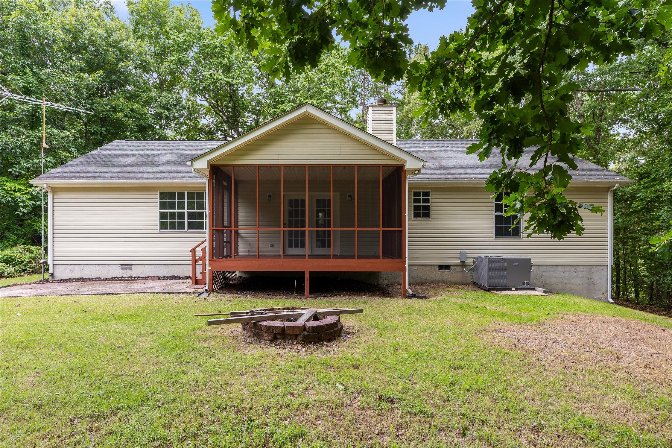 7519 Walnut Hills Drive