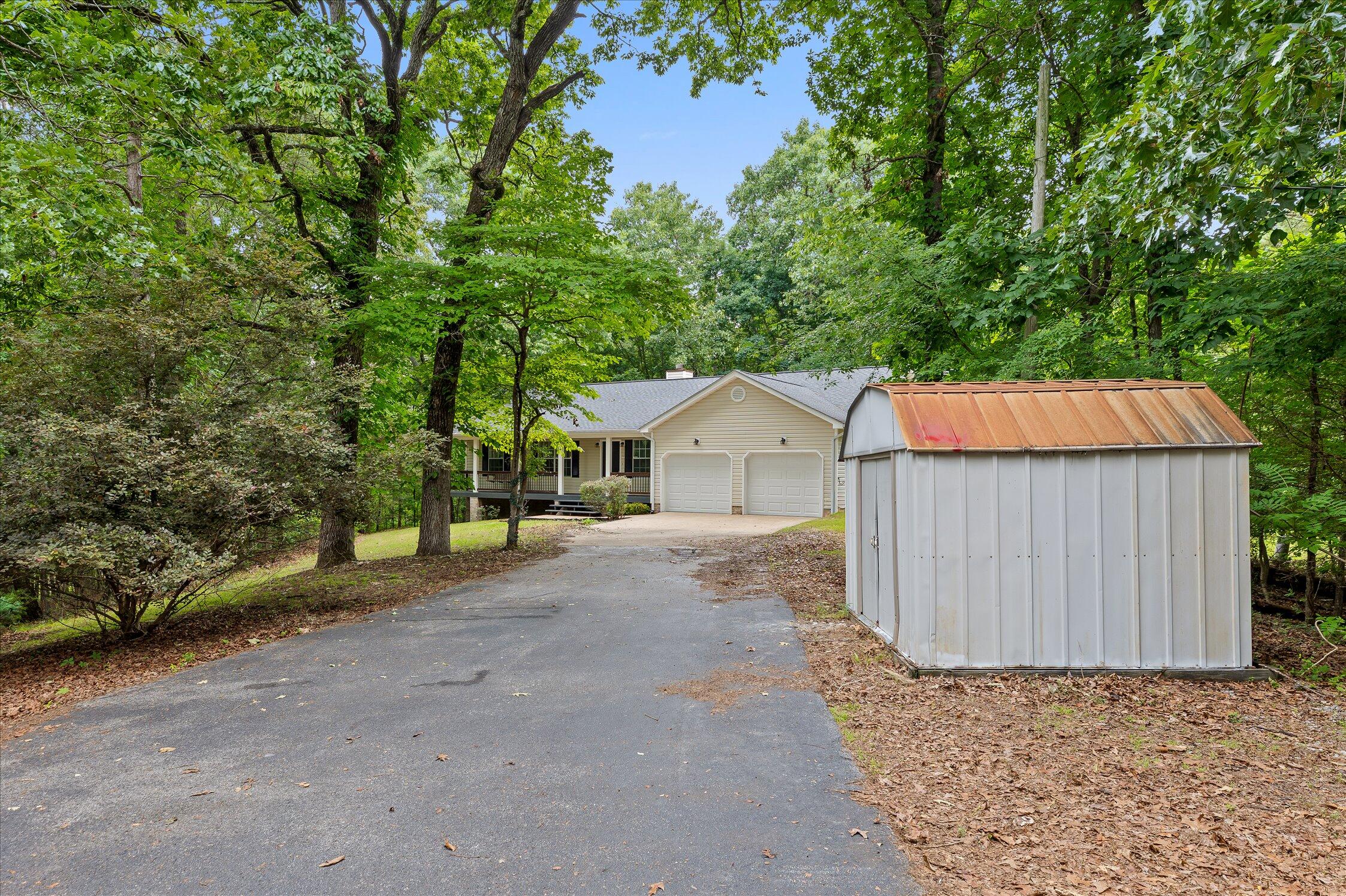 7519 Walnut Hills Drive