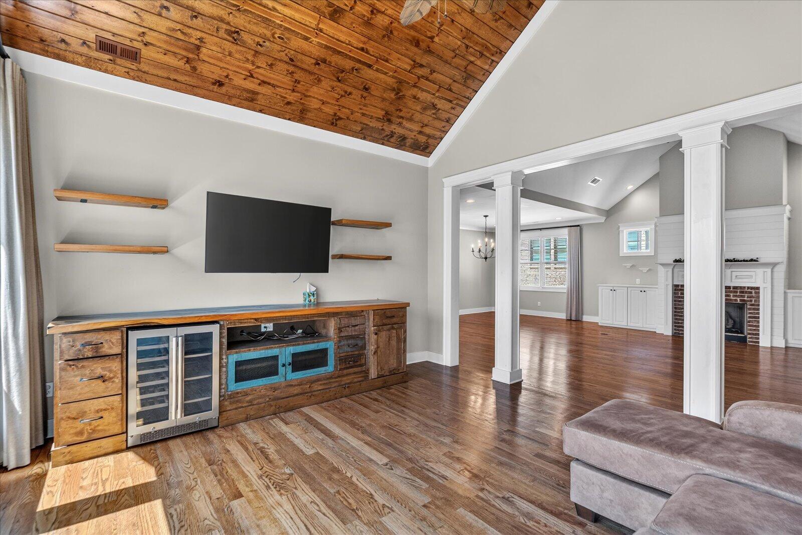 9261 Skyfall Drive