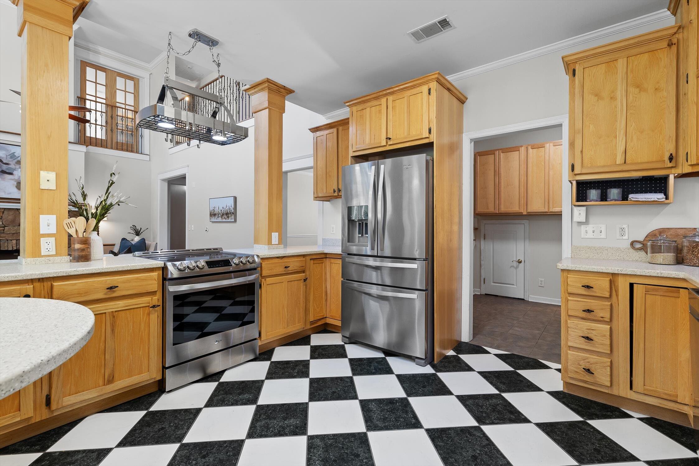 453 Harvest Lane