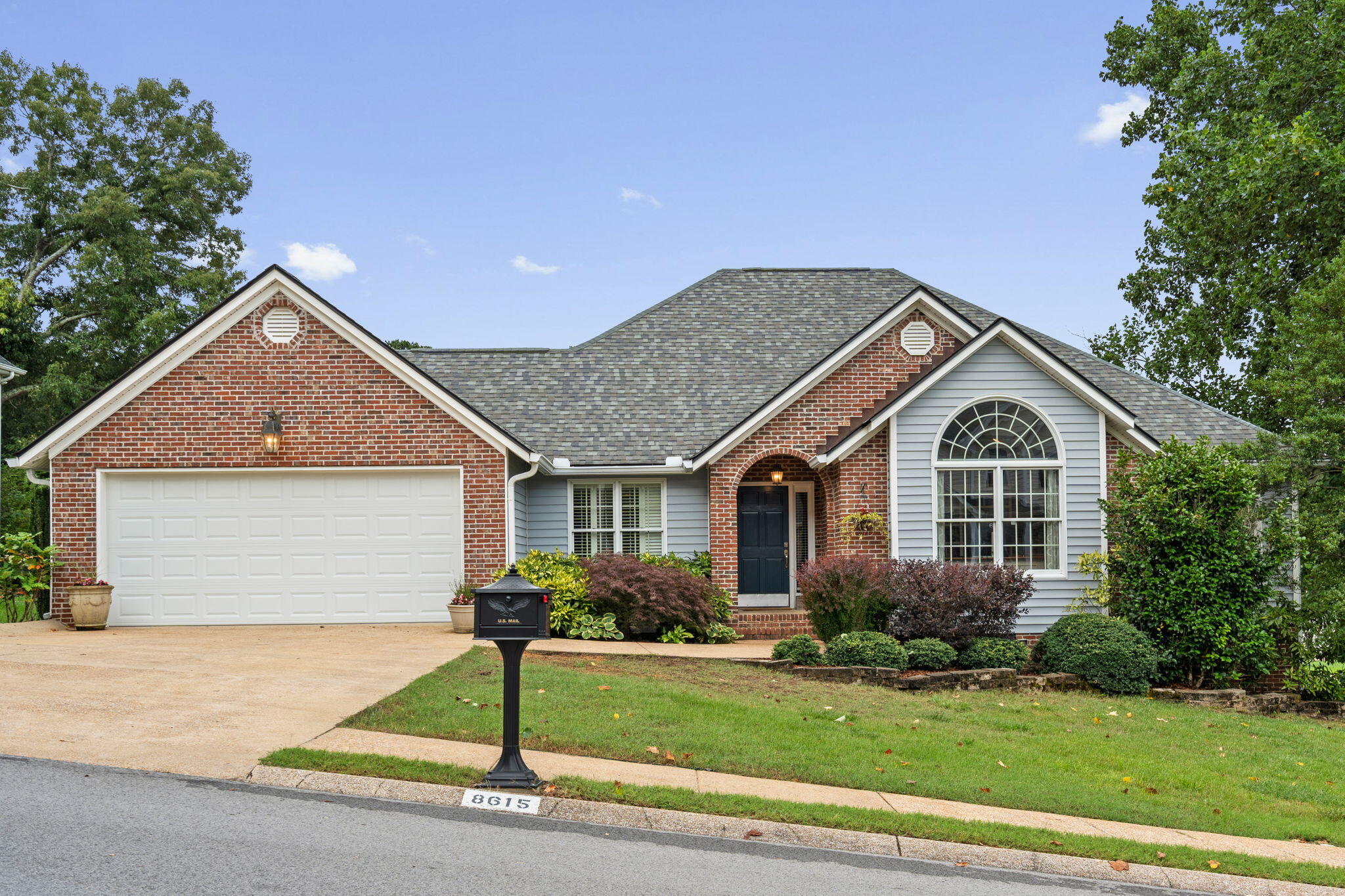 8615 Georgetown Trace Lane