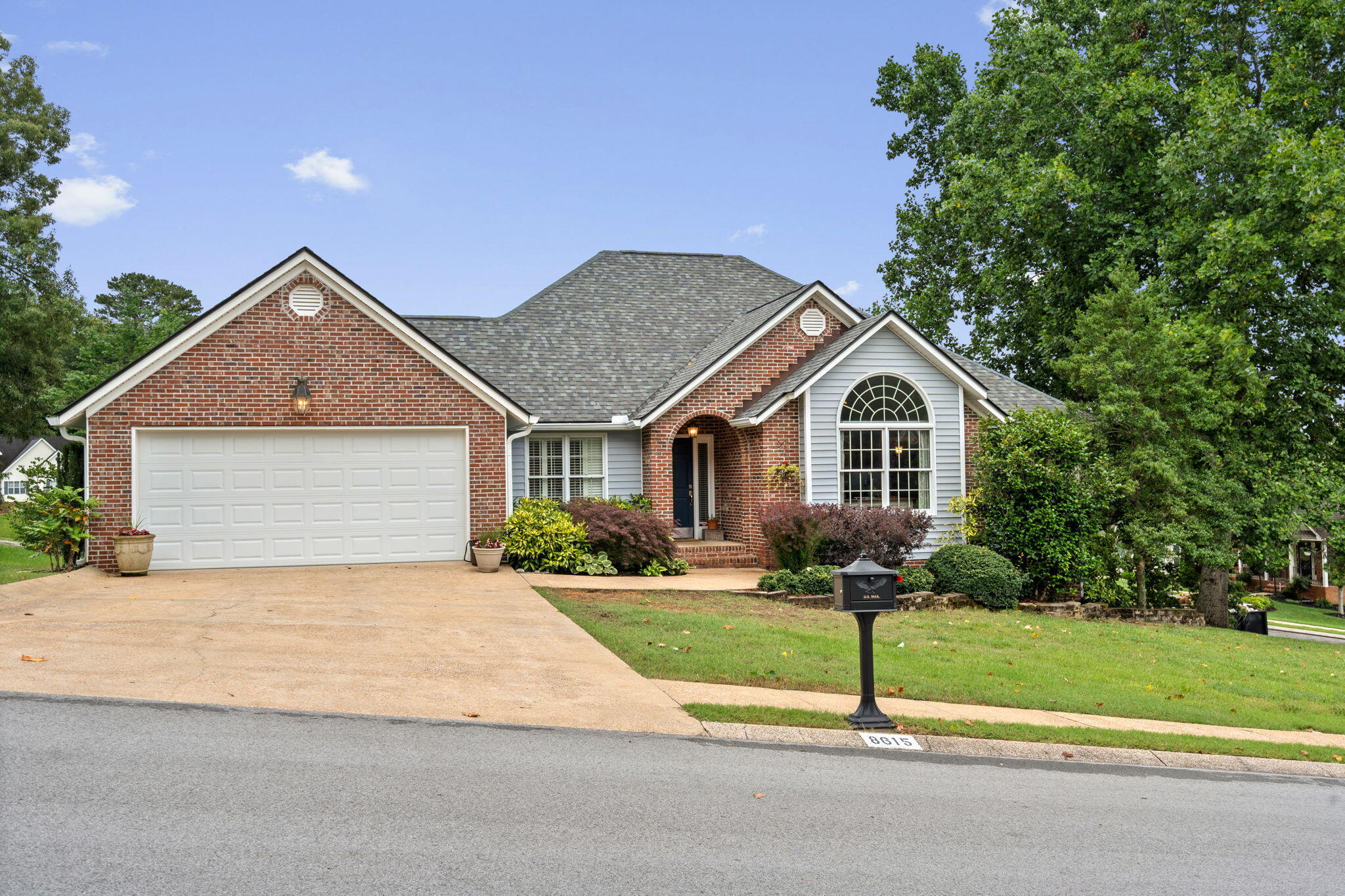 8615 Georgetown Trace Lane
