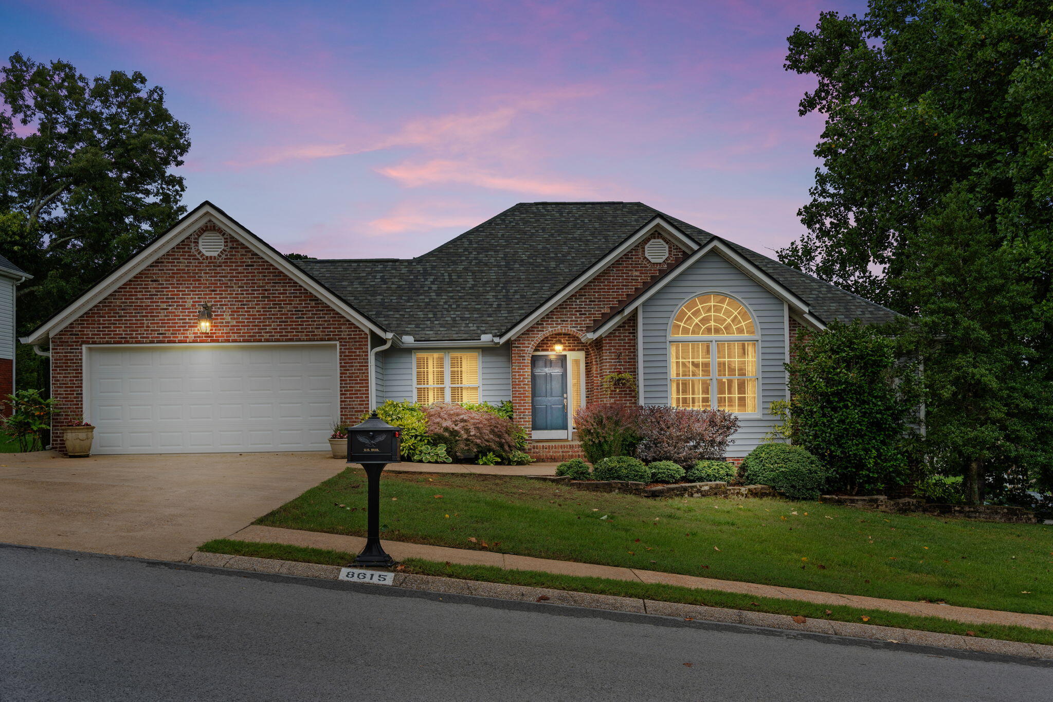 8615 Georgetown Trace Lane