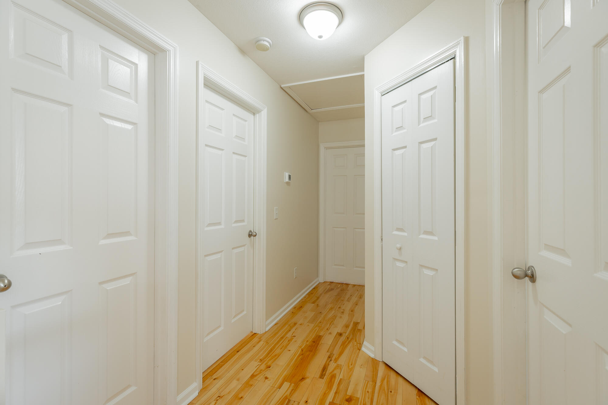 7194 British Road