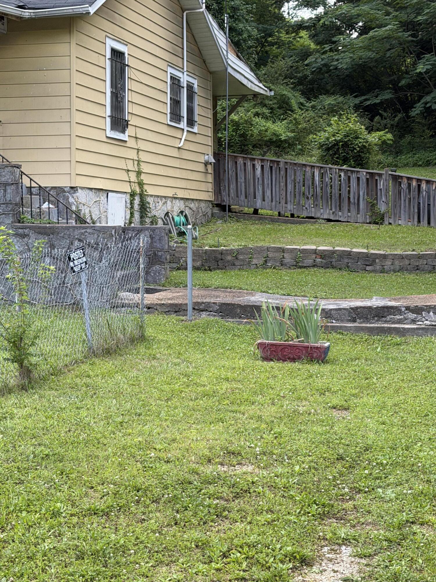 1109 Greenwood Road