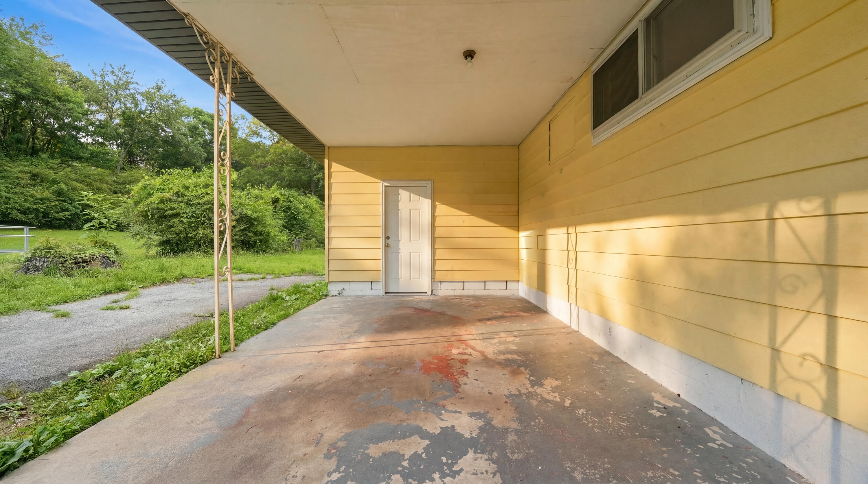 5012 Irvin Road