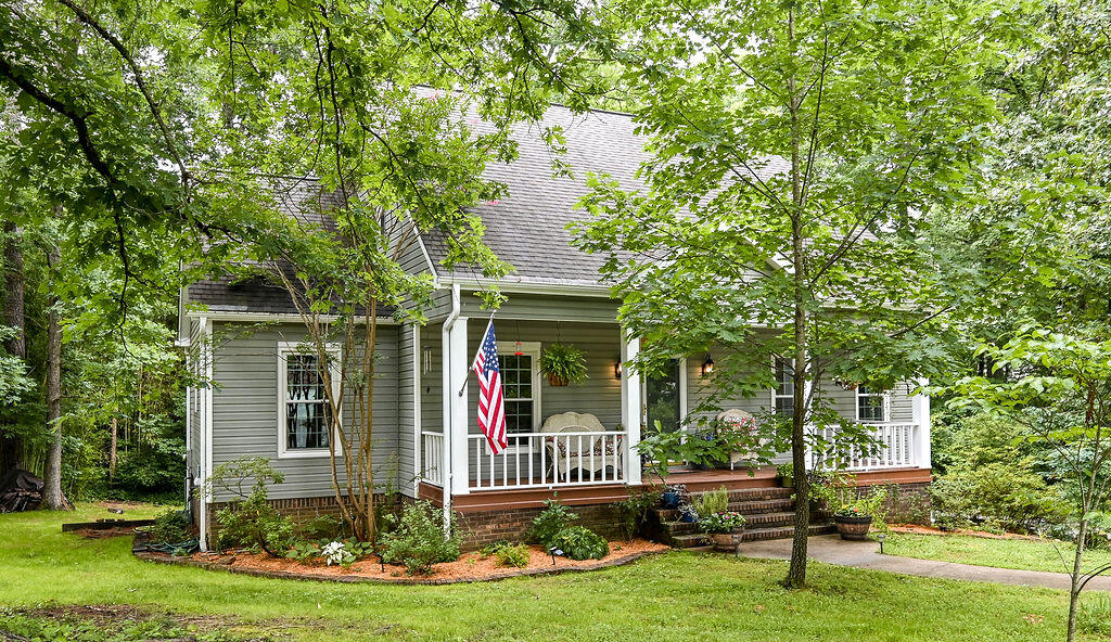 3102 Parkwood Trail NW