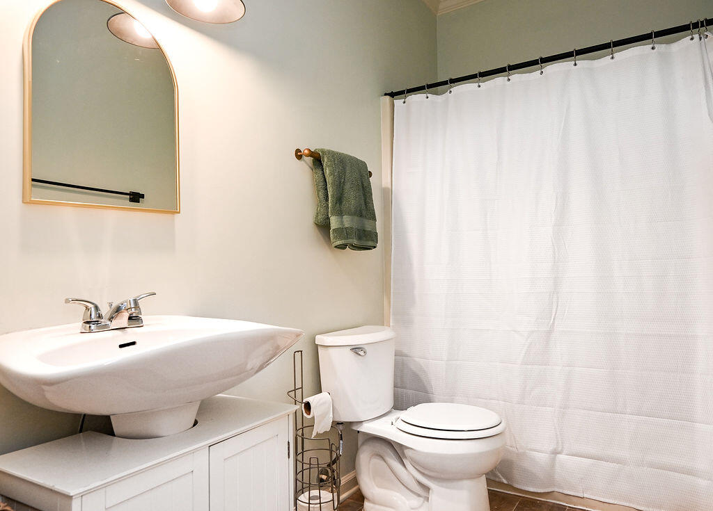3102 Parkwood Trail NW
