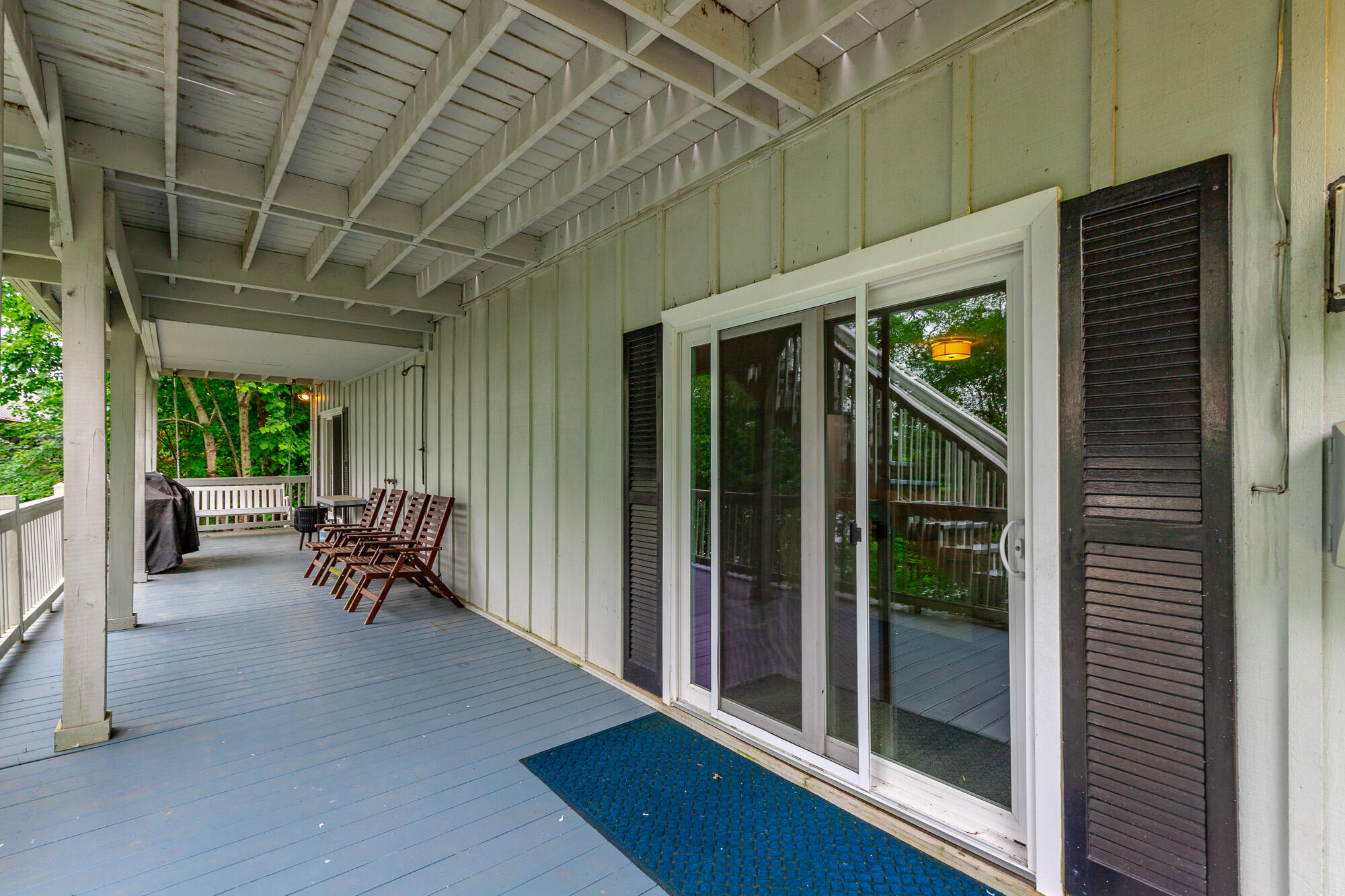 1043 Clift Cave Drive