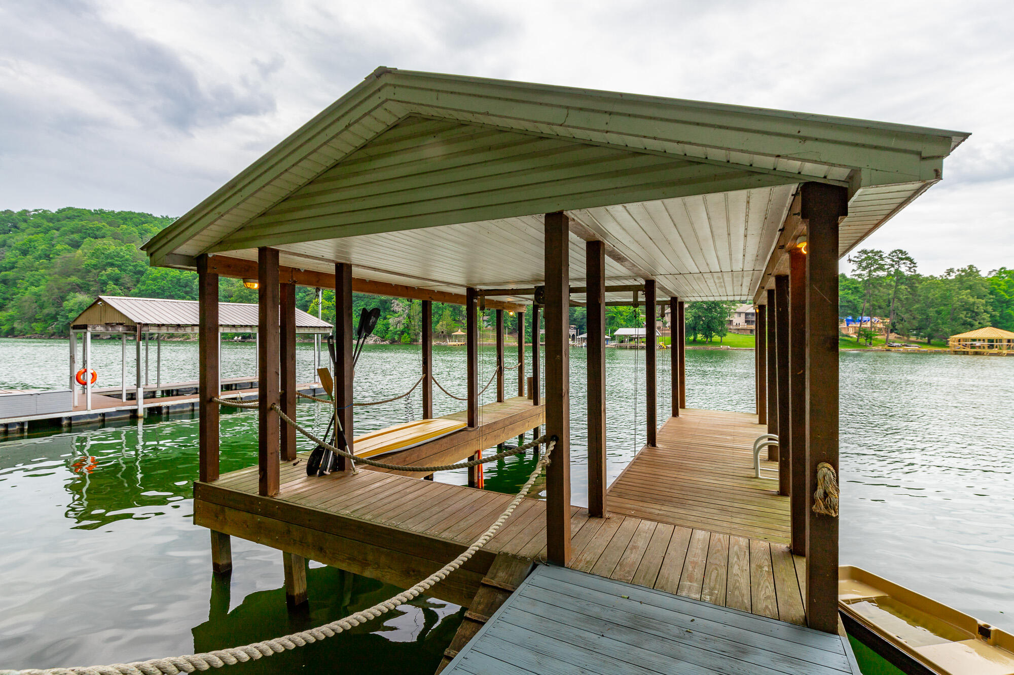 1043 Clift Cave Drive