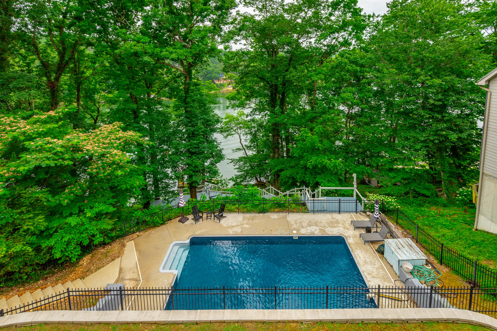 1043 Clift Cave Drive
