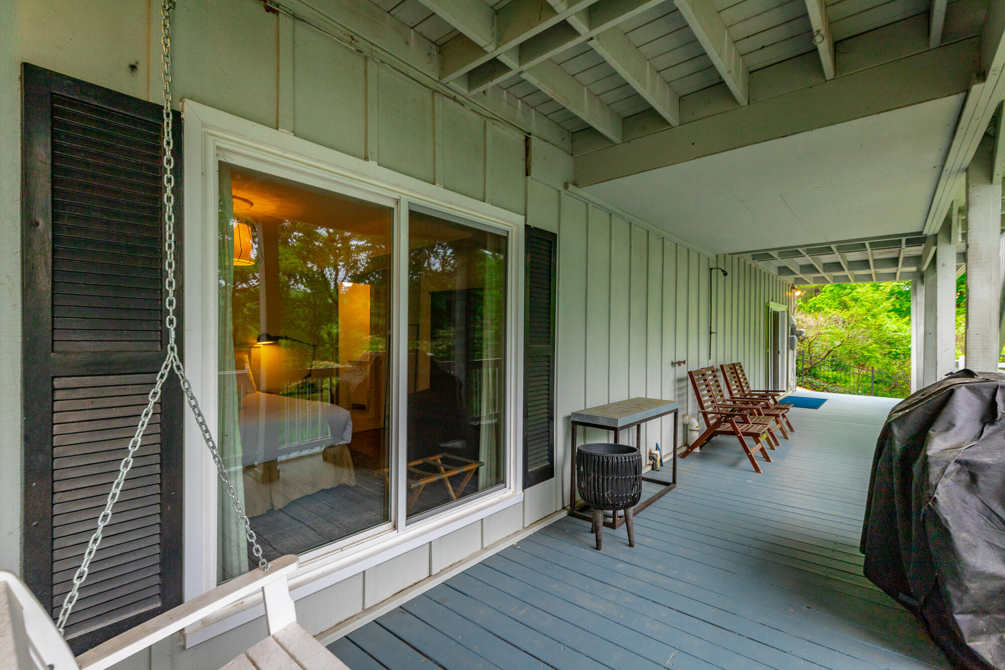 1043 Clift Cave Drive