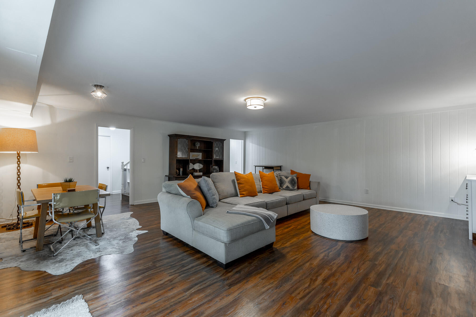 1043 Clift Cave Drive