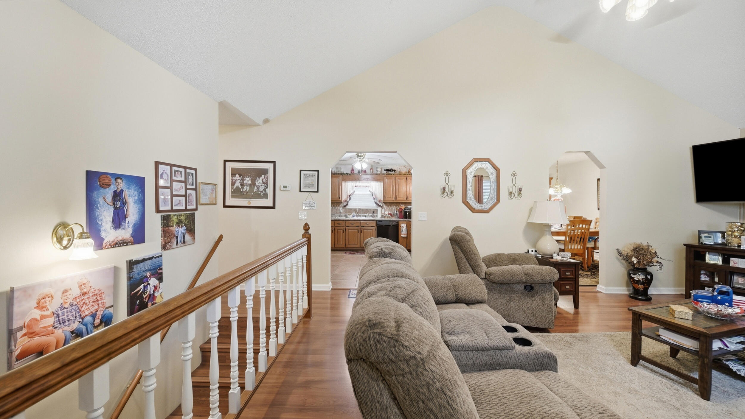 7048 Pinebrook Drive