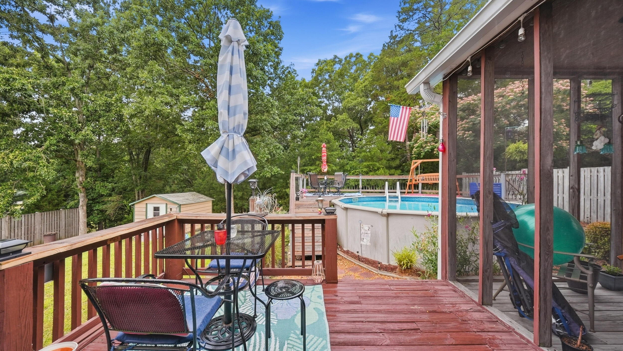 7048 Pinebrook Drive