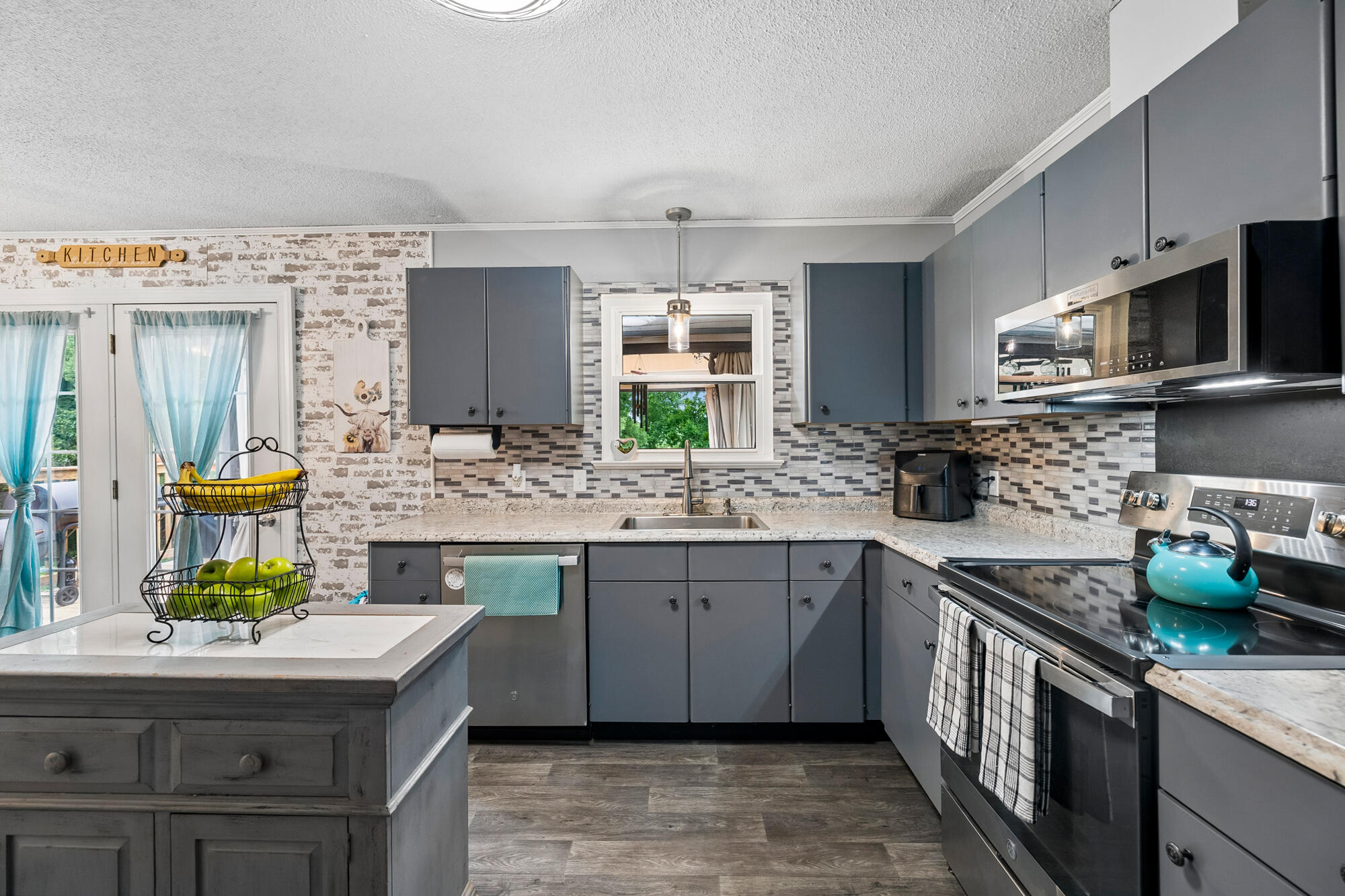 145 Greenslake Road