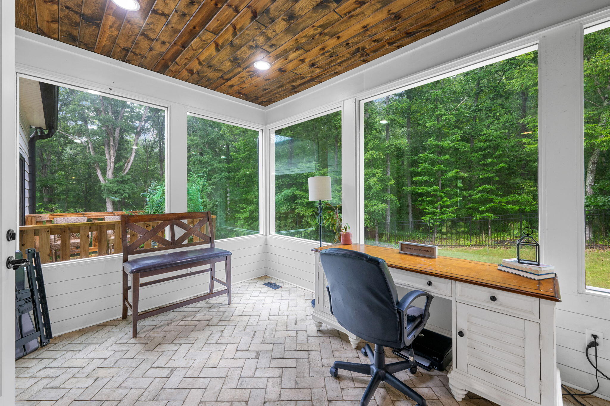 3057 Burning Bush Road