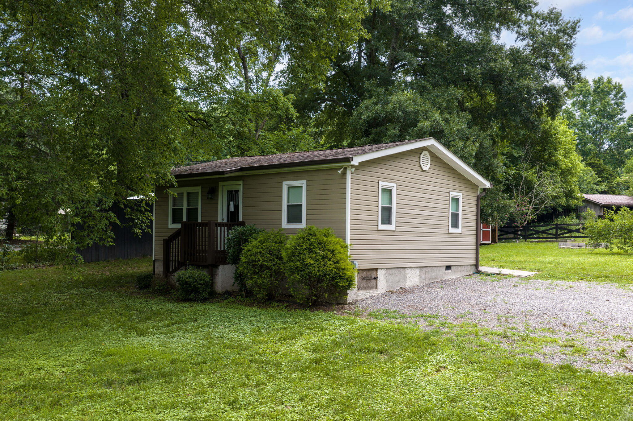 3057 Burning Bush Road