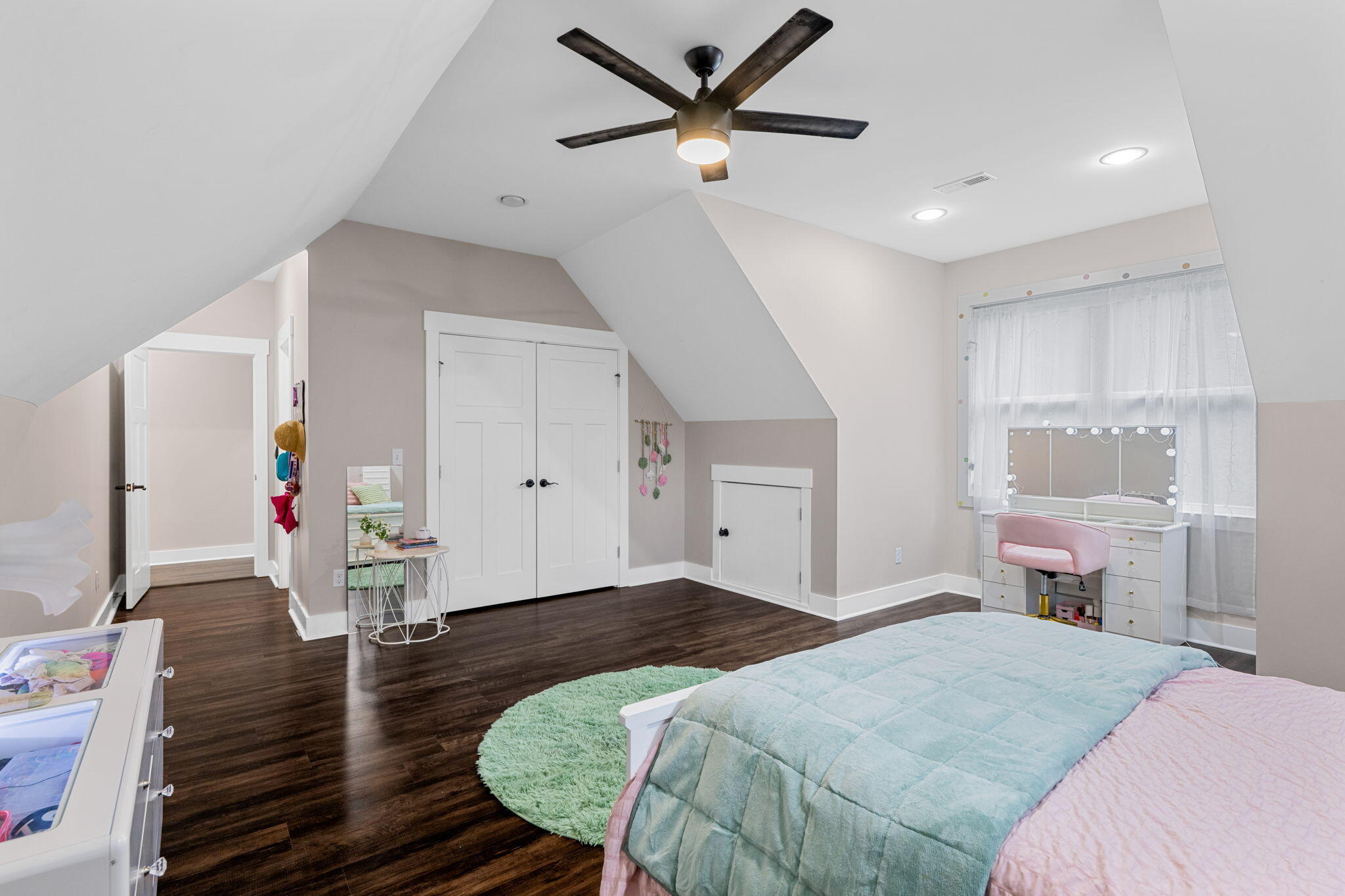 3057 Burning Bush Road