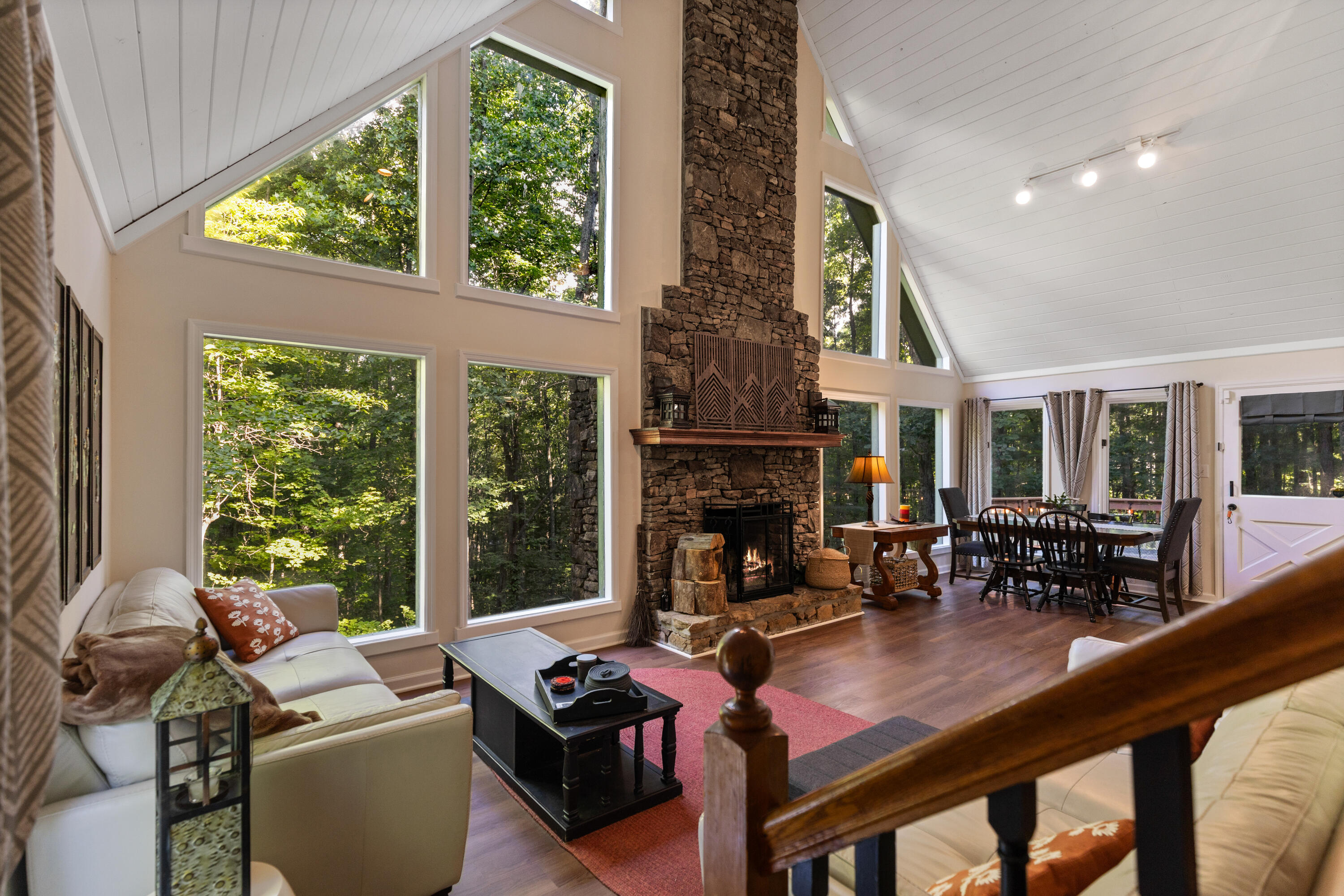 158 Lookout Drive