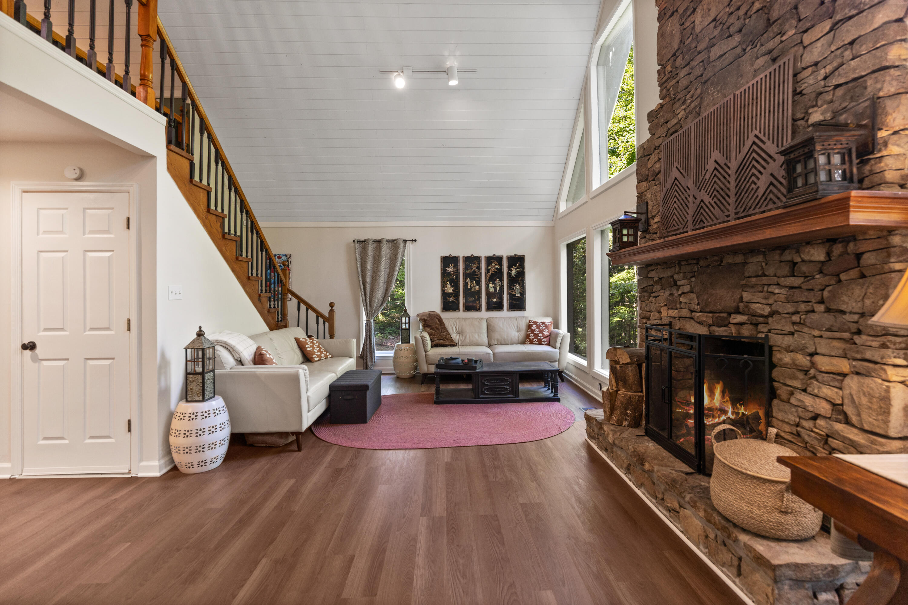 158 Lookout Drive