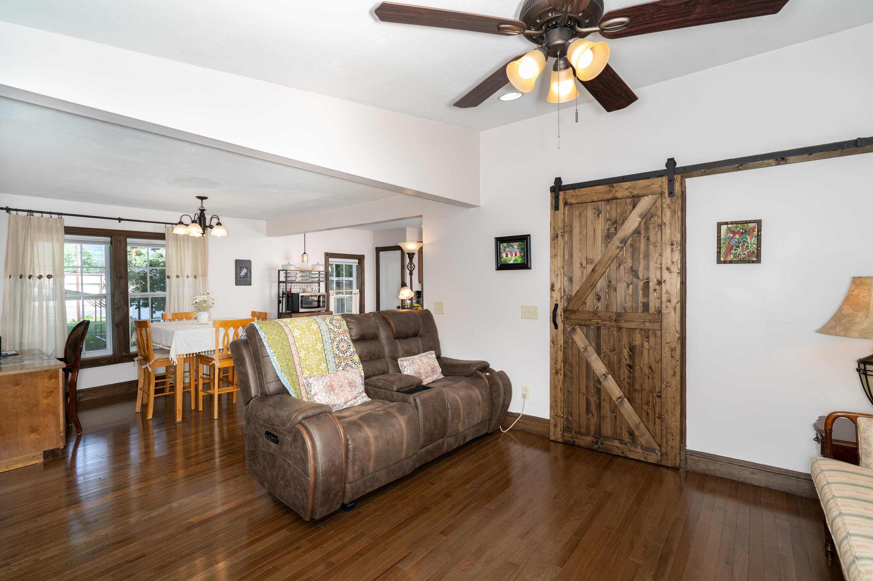 1529 Main Street