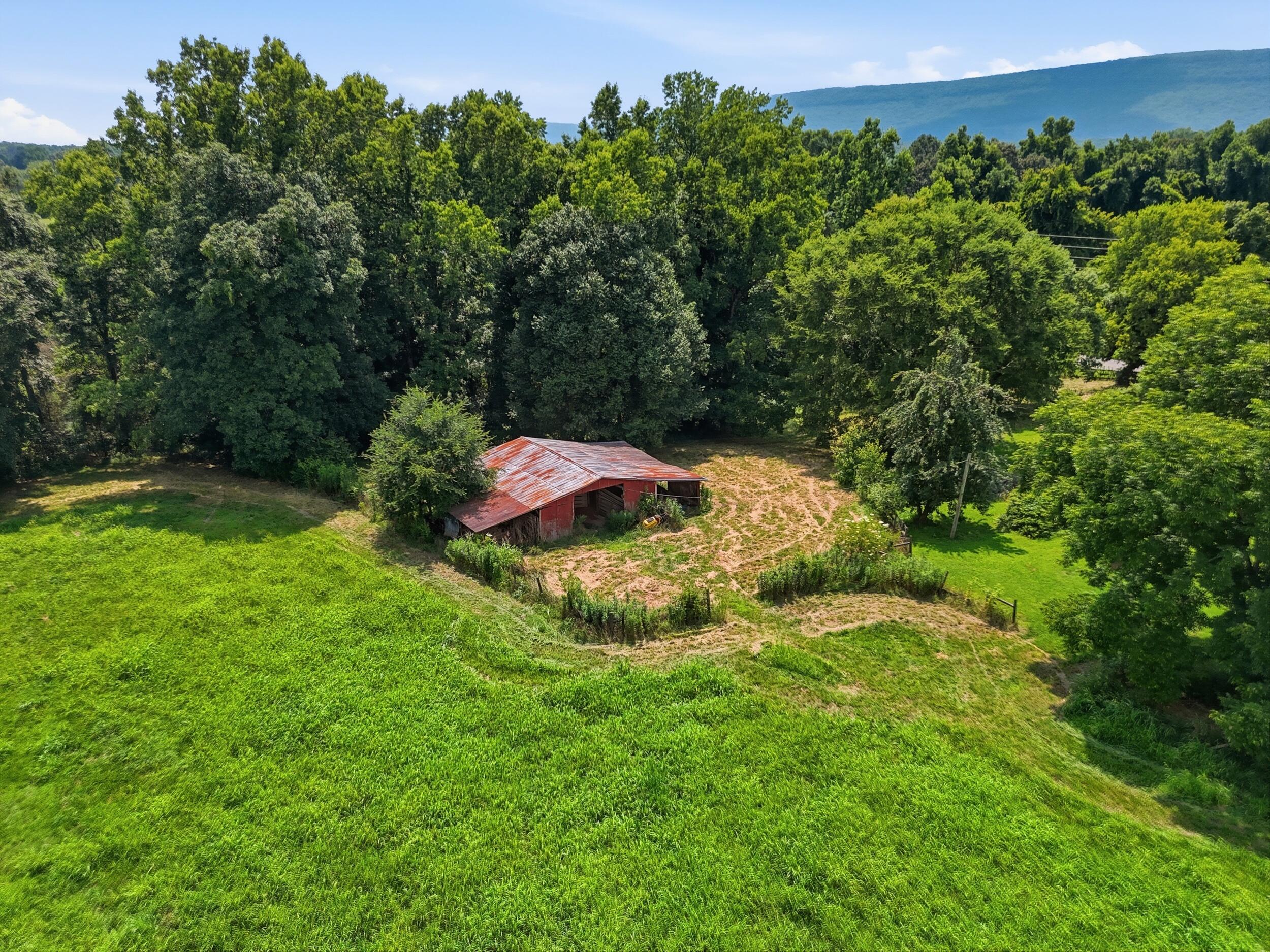 2879 E Broomtown Road, LaFayette