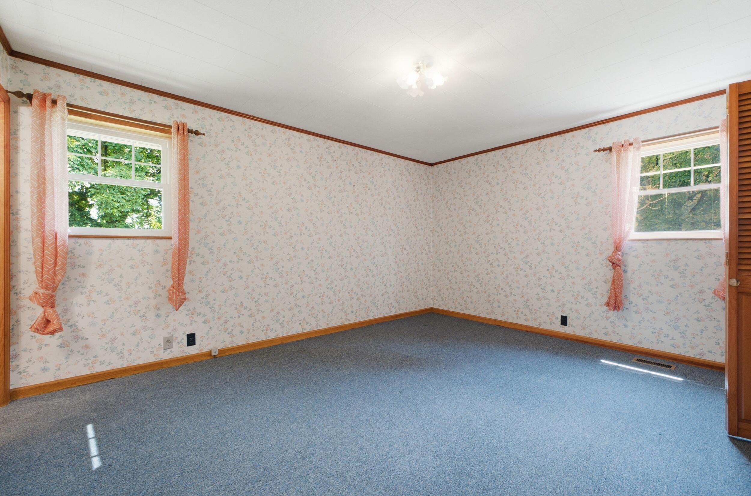 2879 E Broomtown Road, LaFayette