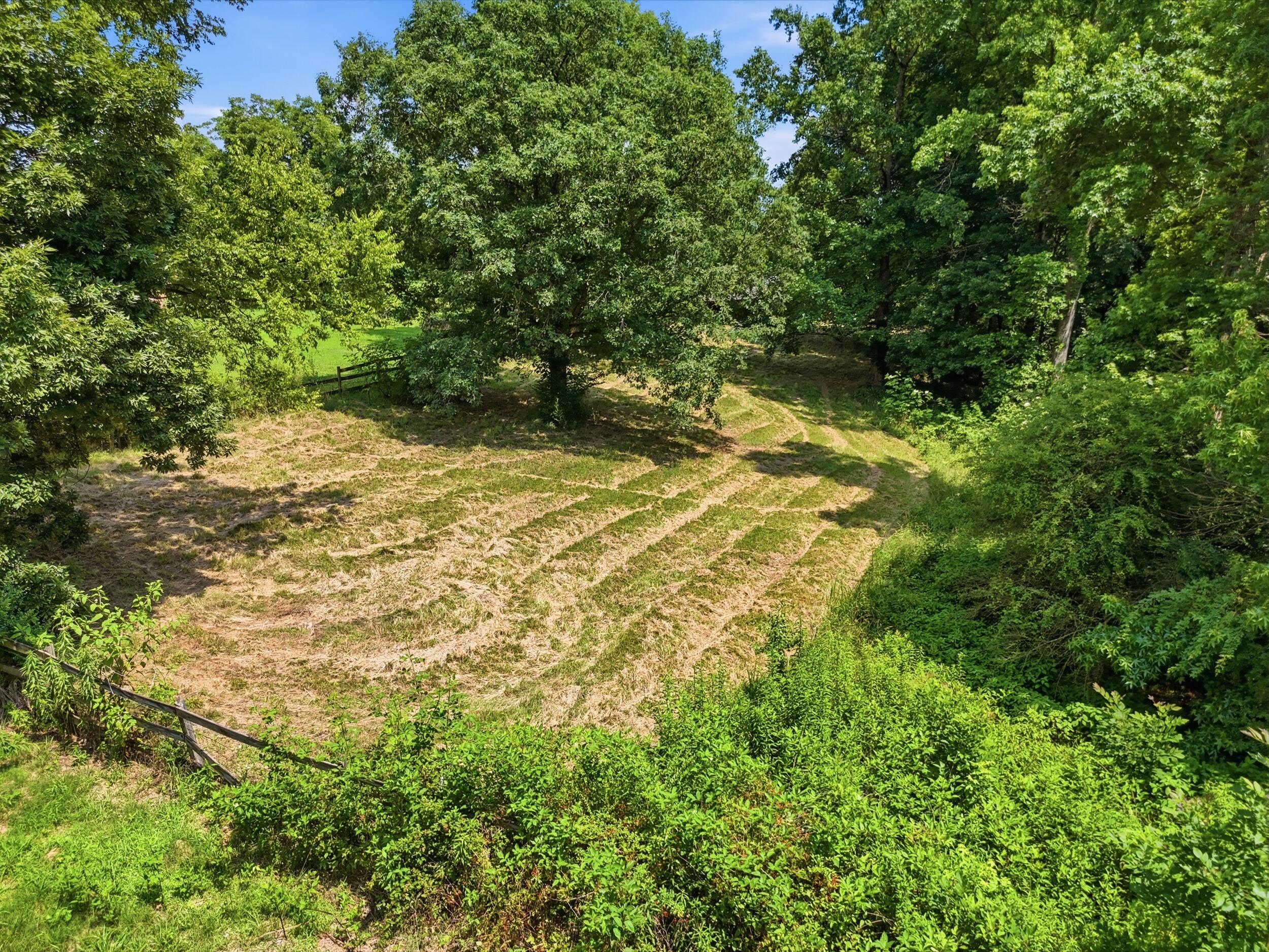 2879 E Broomtown Road, LaFayette