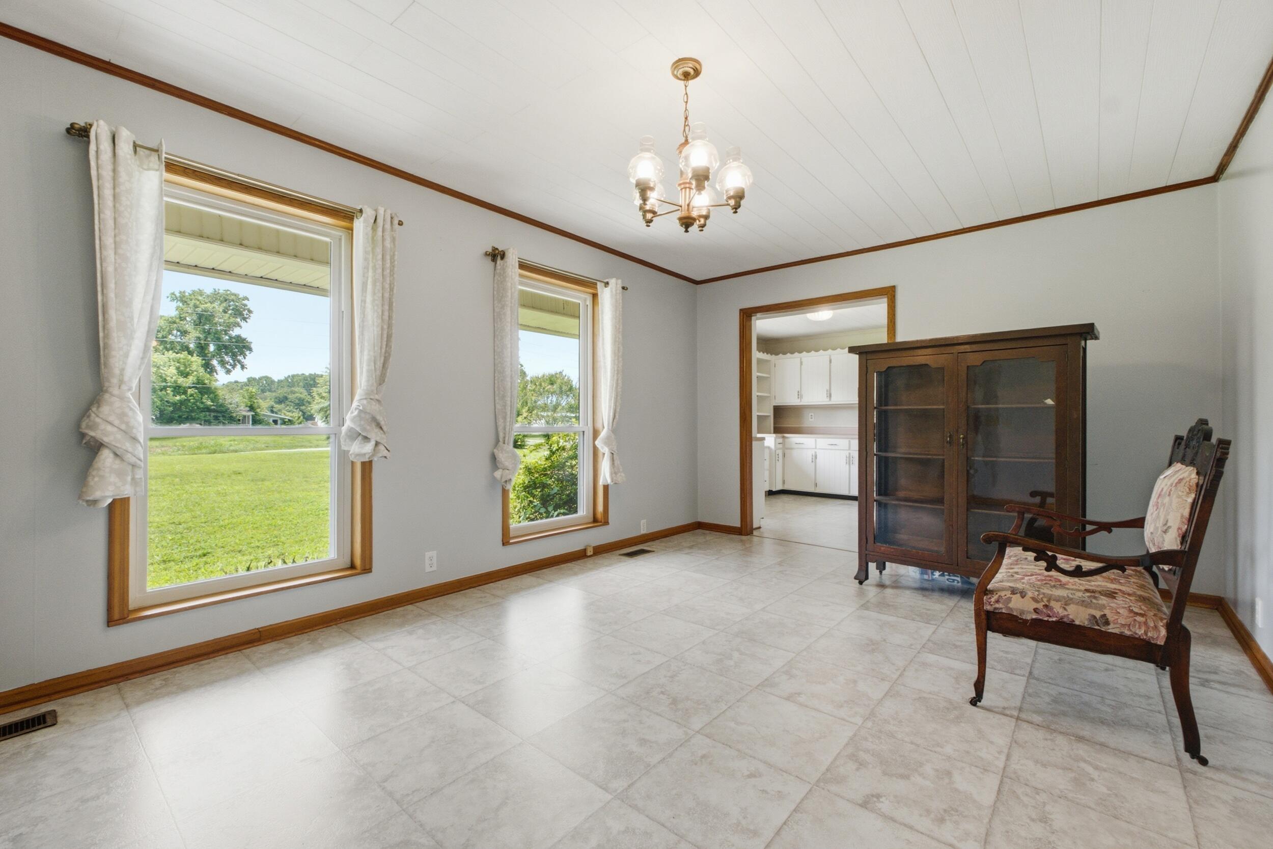 2879 E Broomtown Road, LaFayette