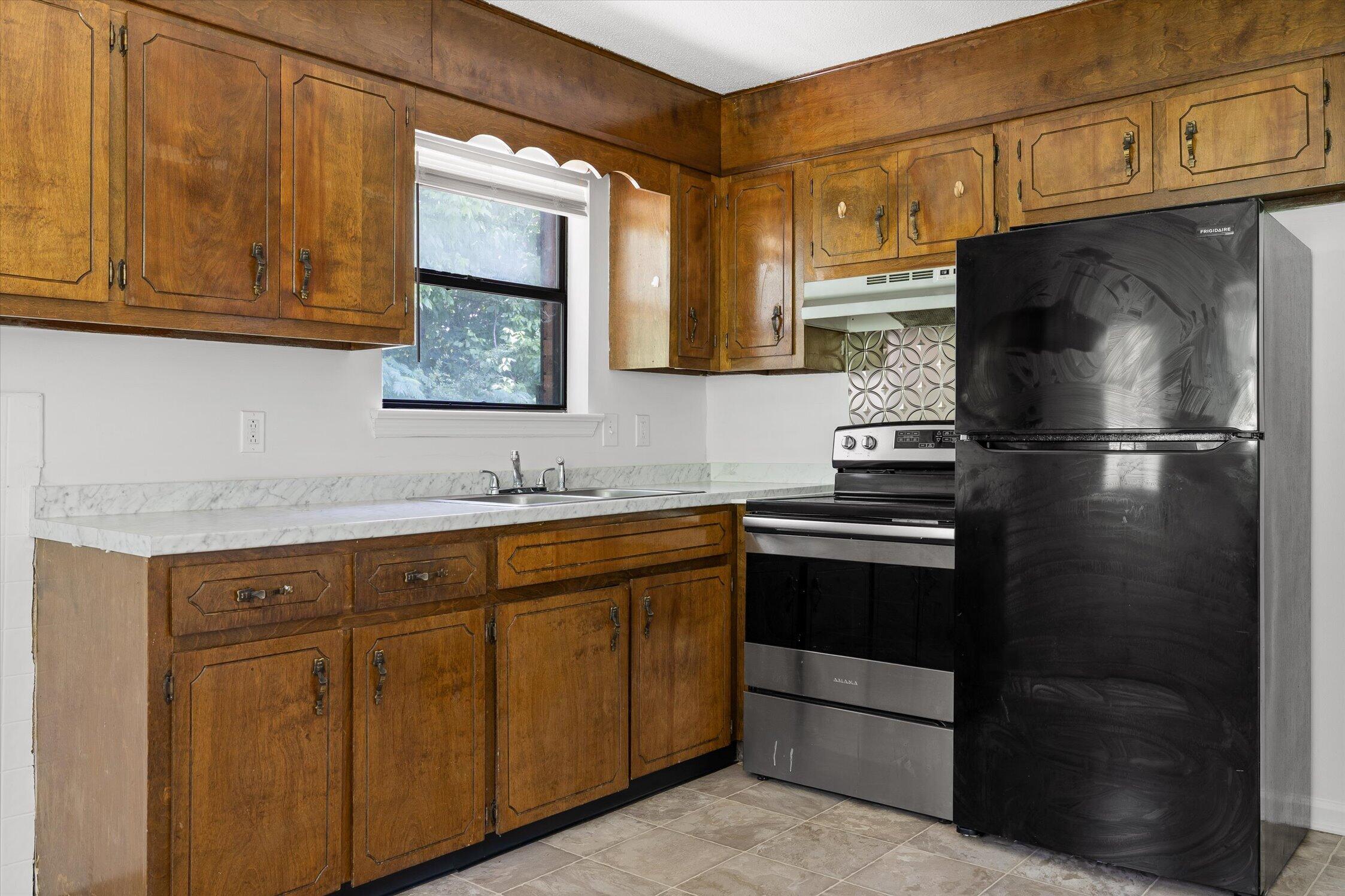 555 E Garden Farm Road