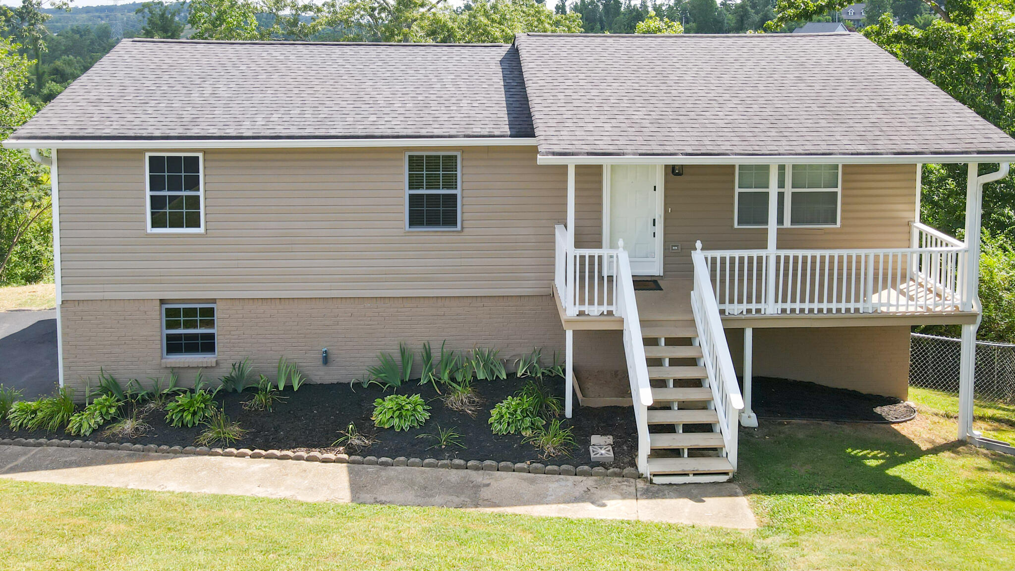 4000 Shady Oak Drive