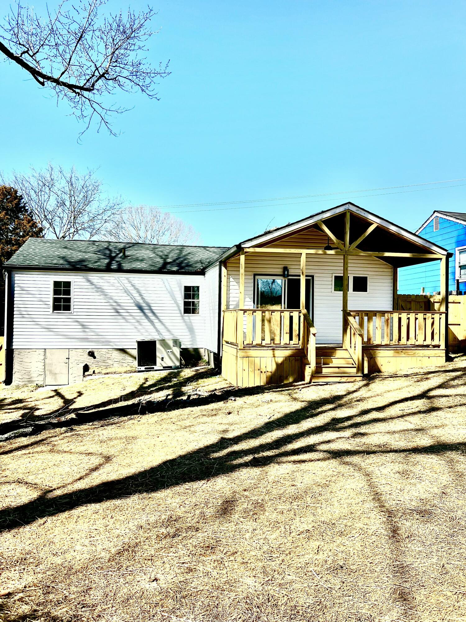 2106 Mcbrien Road