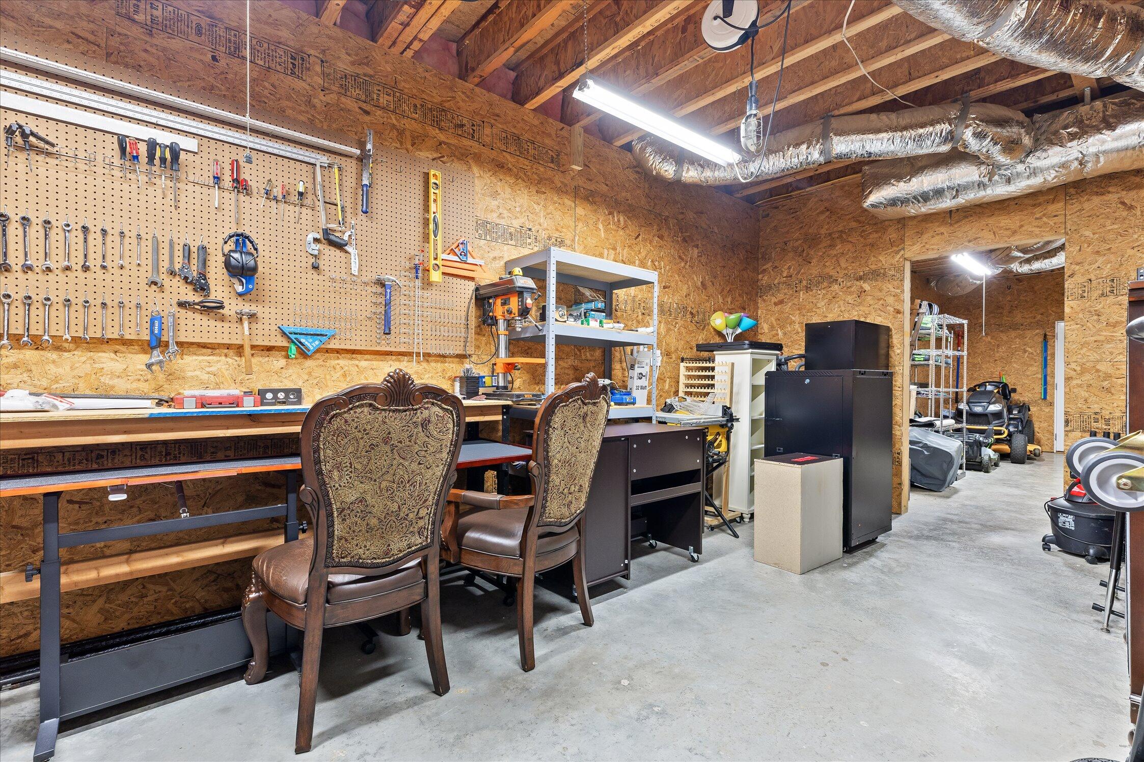 9875 Fieldcrest Drive
