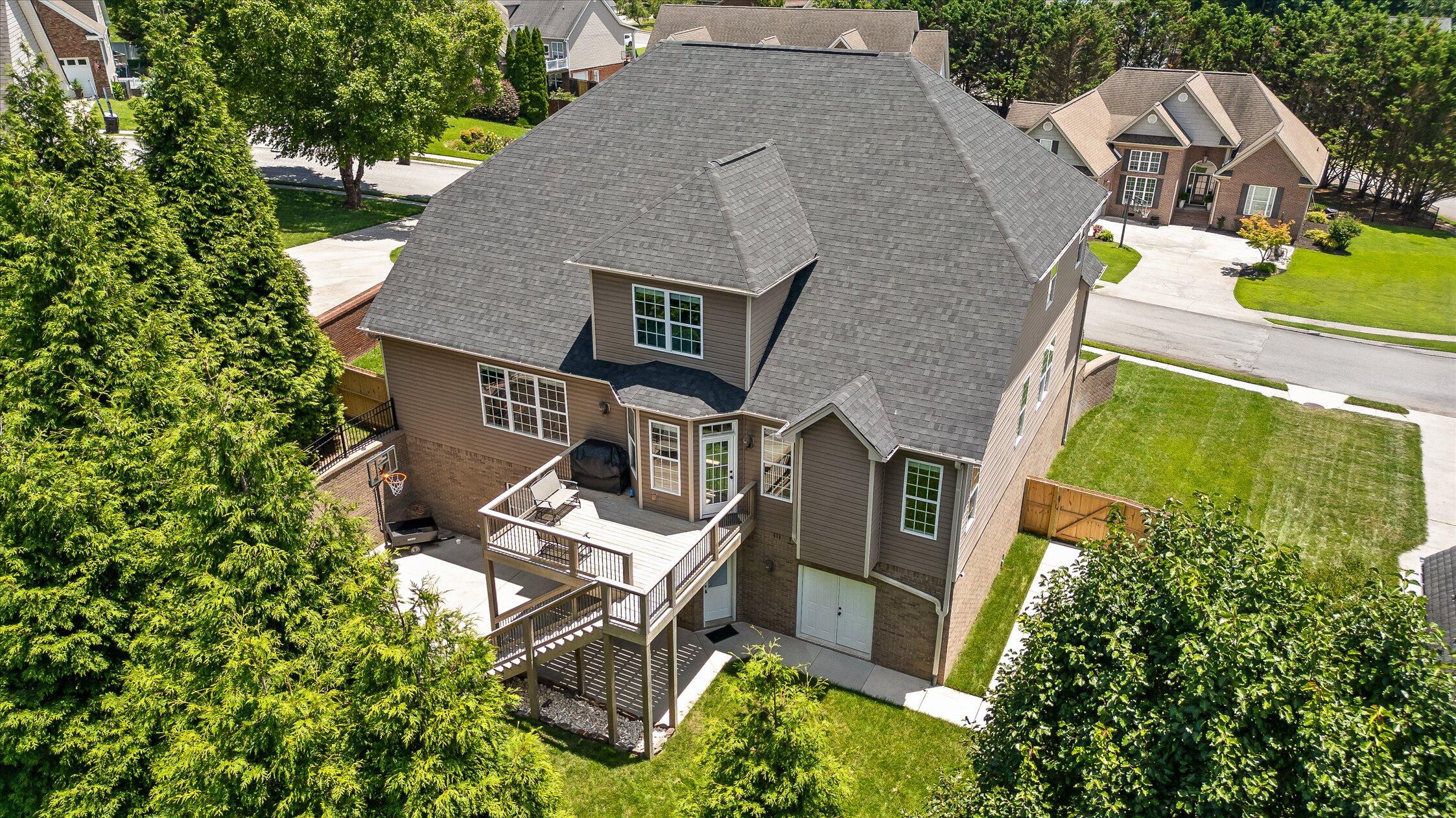 9875 Fieldcrest Drive