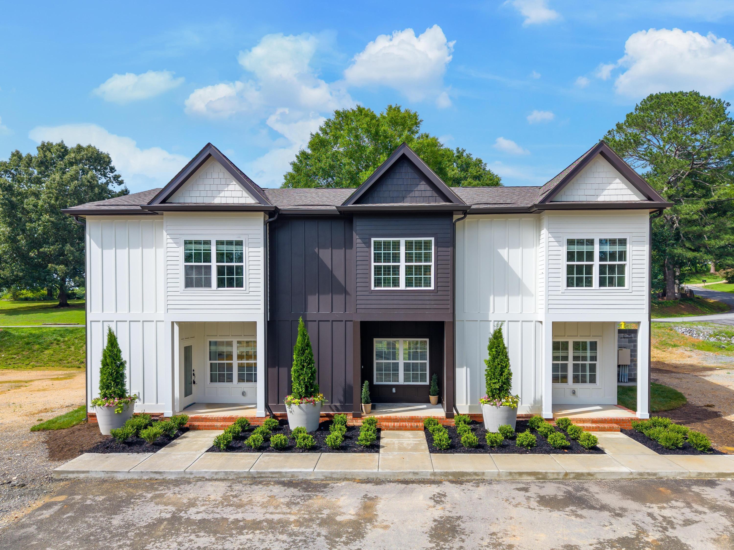 625 Izzy Grace Way