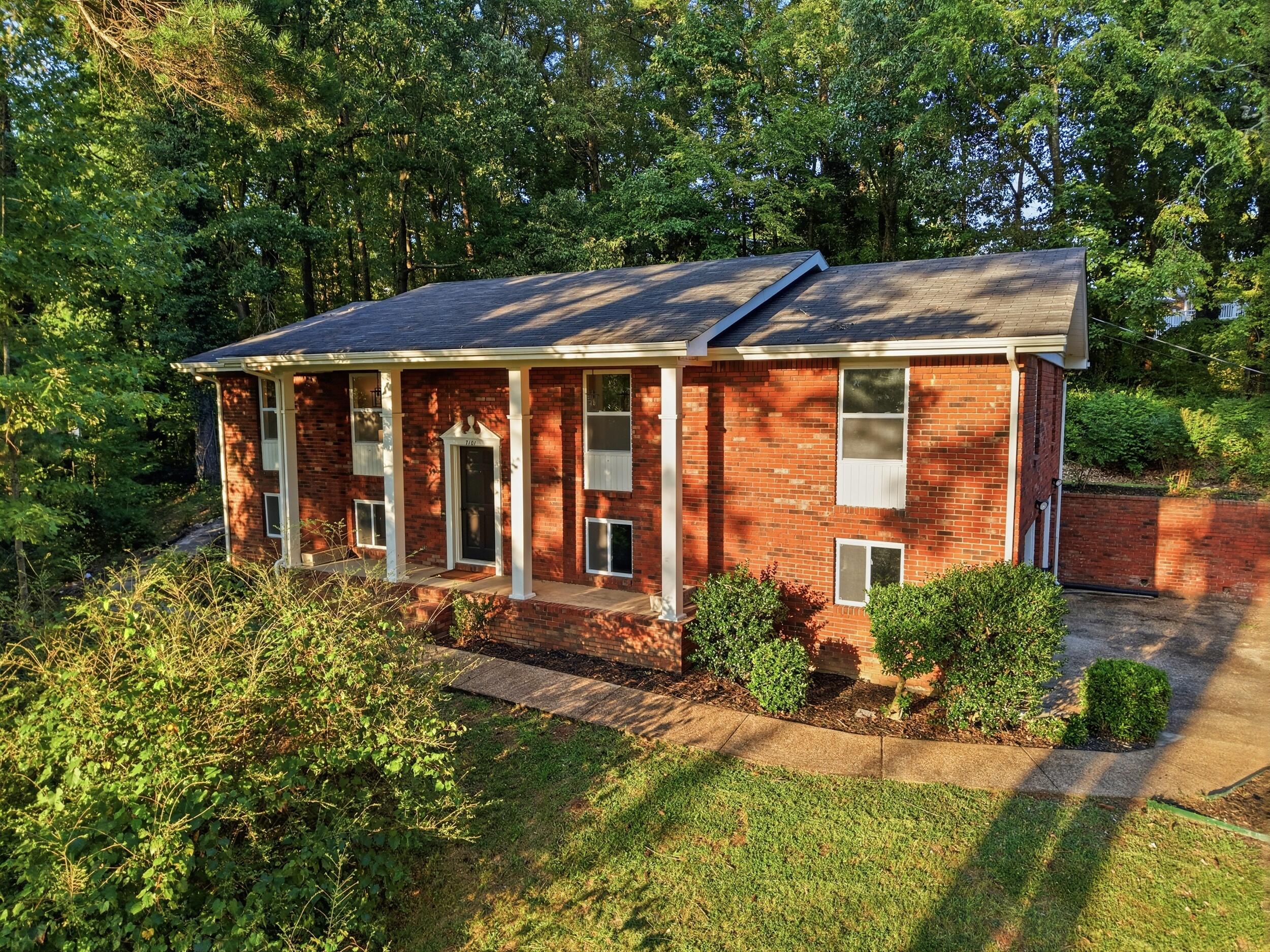 7101 Moreview Road