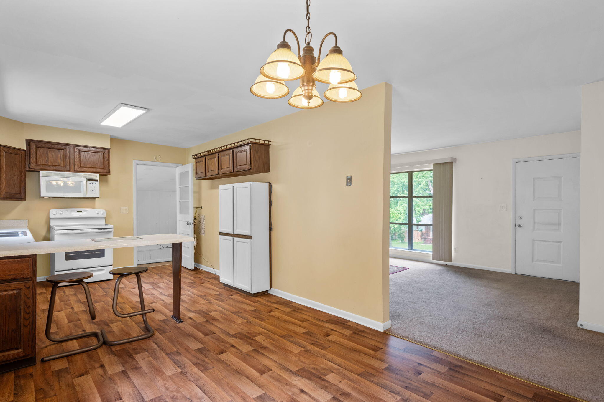 708 Claremont Circle