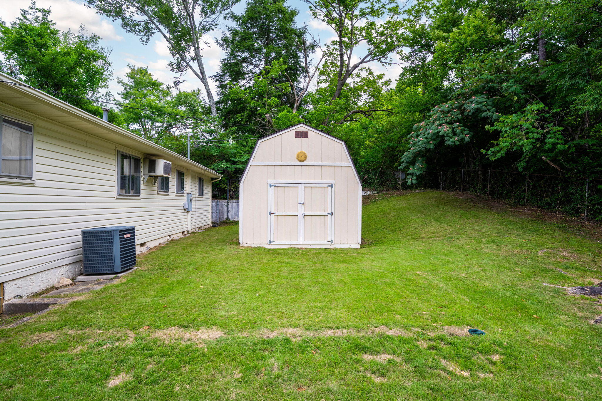 708 Claremont Circle